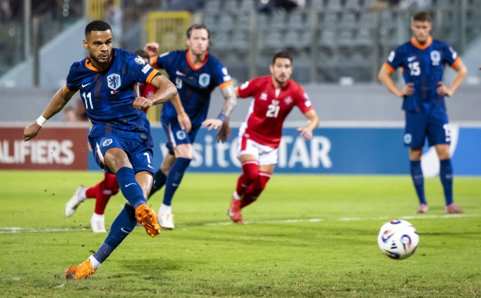 Hollanda, Malta'y 4 golle ykt