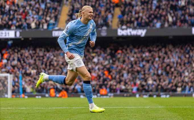 Erling Haaland futbolu k�rd�!