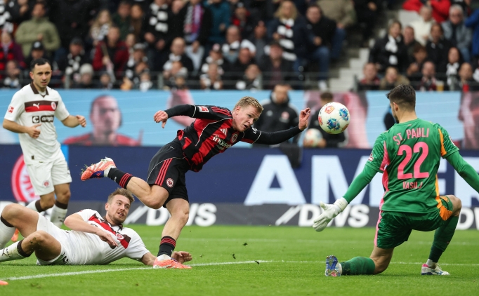 Frankfurt sahasnda Burkardt'la gld