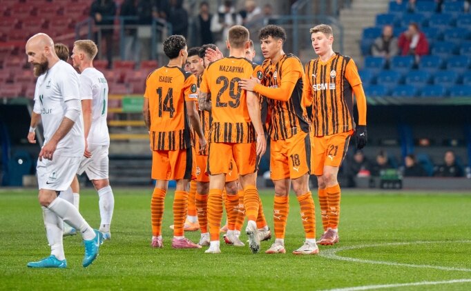 Arda Turan'l� Shkahtar Donetsk 6 golle galip!