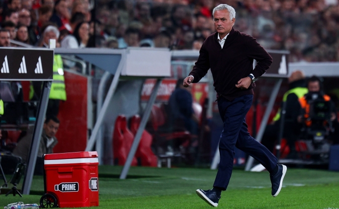 Jose Mourinho �fkeli: 'Bizim hatam�z, hakemin hatas�, VAR'�n hatas�...'