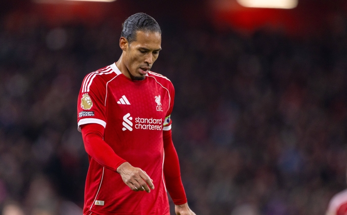 Liverpool, kabustan uyanam�yor!