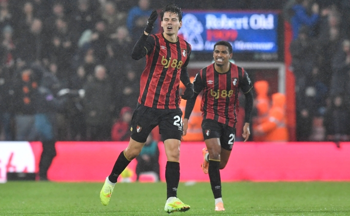Enes �nal att�, Bournemouth geri d�nd�!