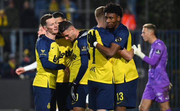 Galatasaray'�n rakibi Union SG liderli�ini s�rd�rd�