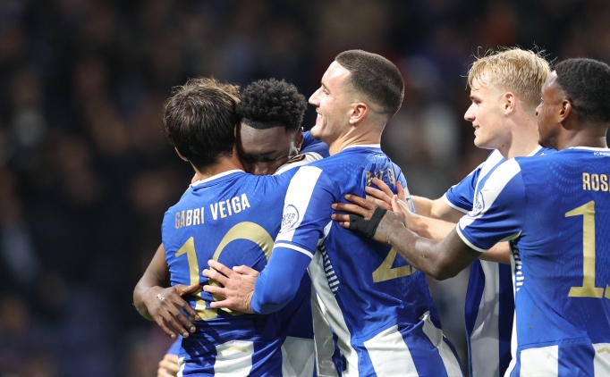 Porto, sahas�nda �� puan� �� golle ald�!
