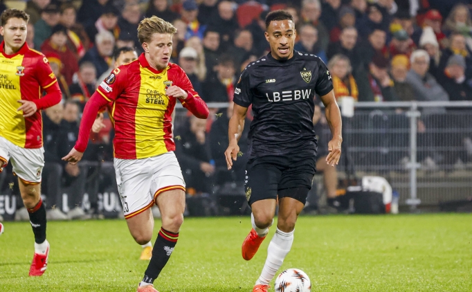 Stuttgart, Hollanda'da net skorla galip!