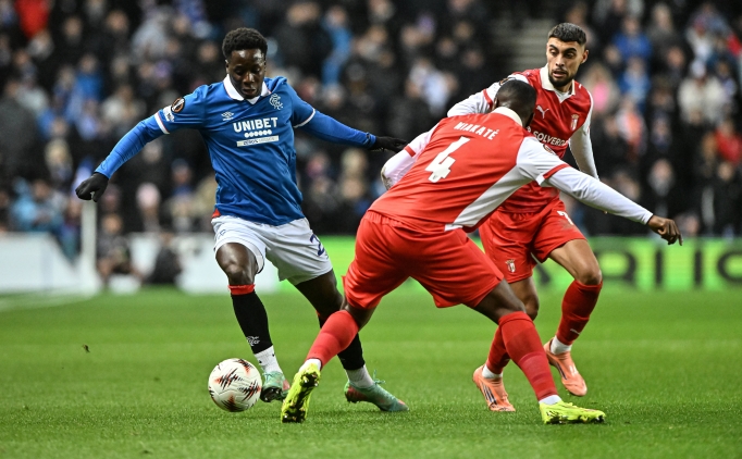 10 ki�i Braga, 1 puan� kapt� ka�t�