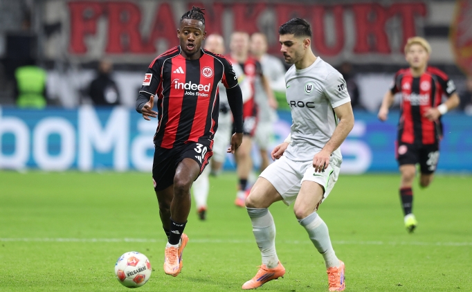 Frankfurt'u Batshuayi kurtard�