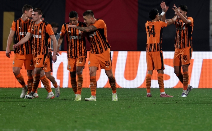 Arda Turan'n rencileri 3 dakikada 3 puan kapt