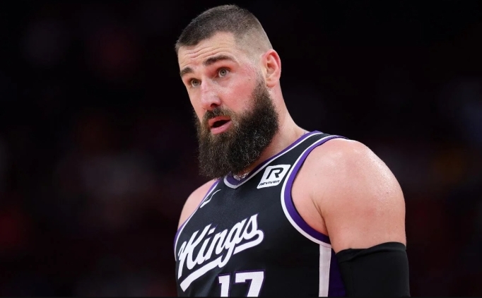 Valanciunas takas resmileti, Nuggets'tan aklama bekleniyor