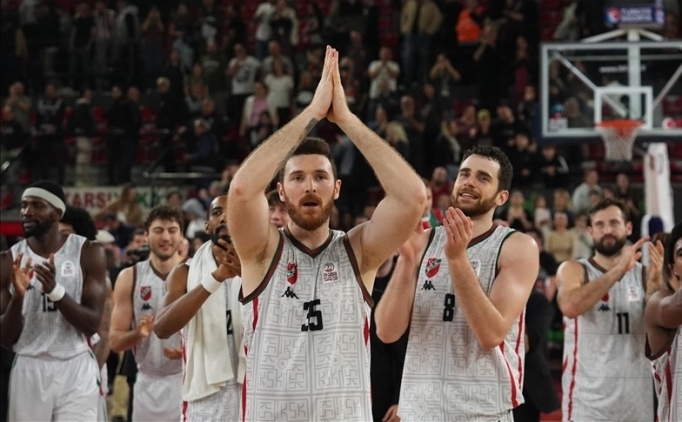 Kar��yaka, potada Manning'i transfer etti!