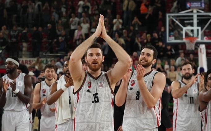 Karyaka Basket, Mihail Naumoski'yi transfer etti