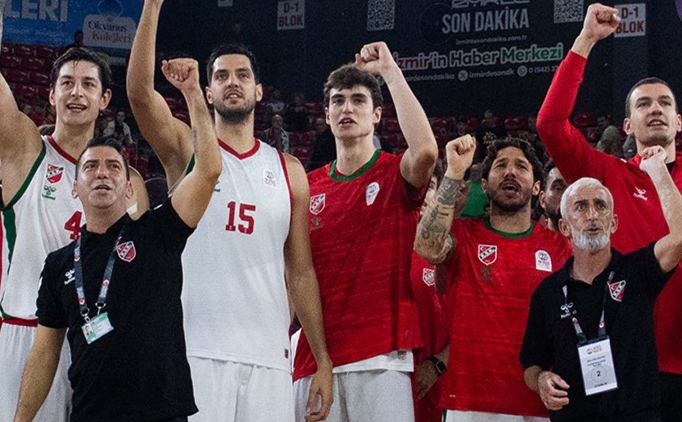 Kar��yaka potada Anadolu Efes'e kar��