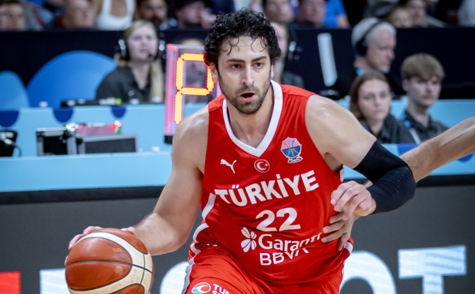 Kar��yaka potas�nda Furkan Korkmaz heyecan�