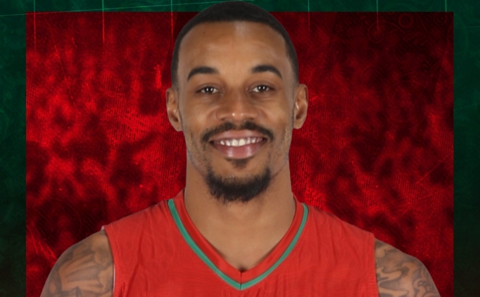 Kar��yaka a��klad�: Ricky Tarrant