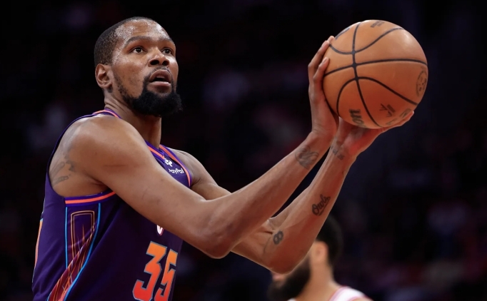 Suns, Durant'i Wolves takasna ynlendirmeye alyor