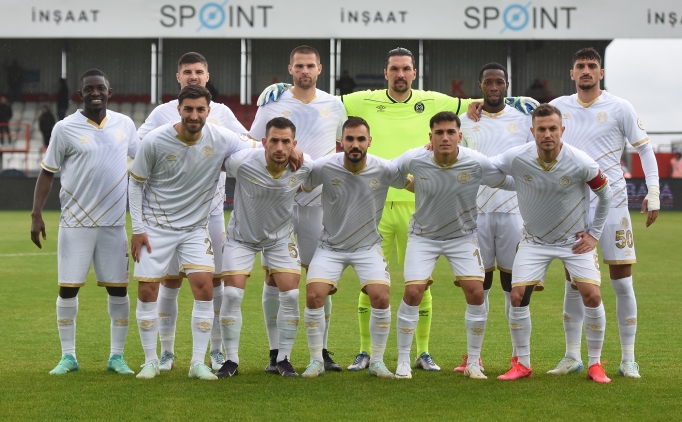 Manisa FK'da 10 ayr�l�k