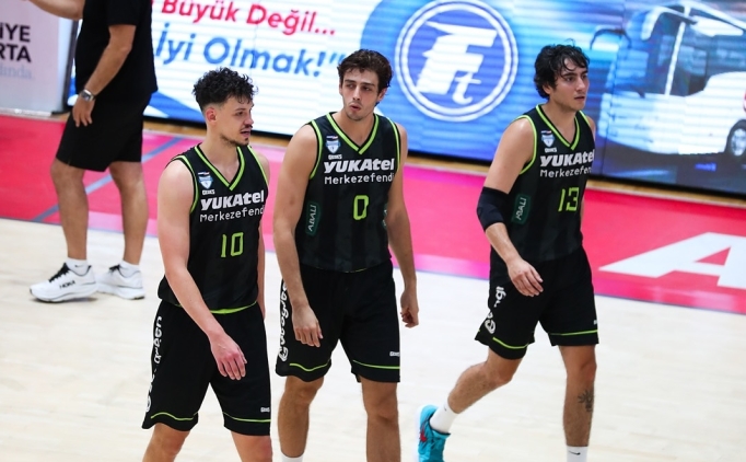 Merkezefendi parkede perdeyi ayor