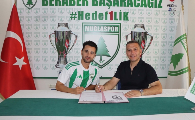 Mulaspor'da imzalar atld
