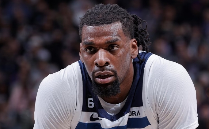 Naz Reid, 15 milyon dolarl�k opsiyonunu reddedecek