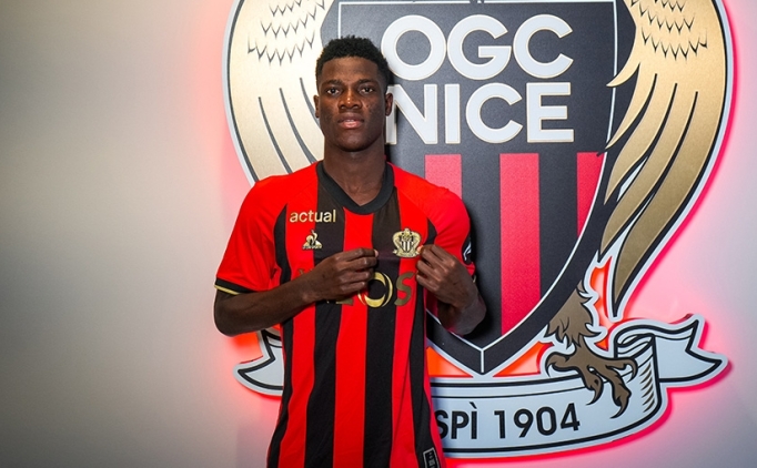 Be�ikta�'�n rakibi Lausanne'dan transfer hamlesi