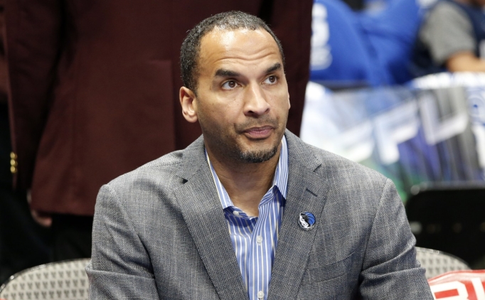 NBA yöneticilerinden Nico Harrison'a 'Umutsuz GM' göndermesi!