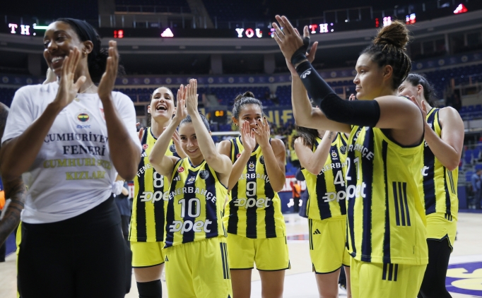 Fenerbahe Opet, Valencia'y yeniden devirmek iin sahada