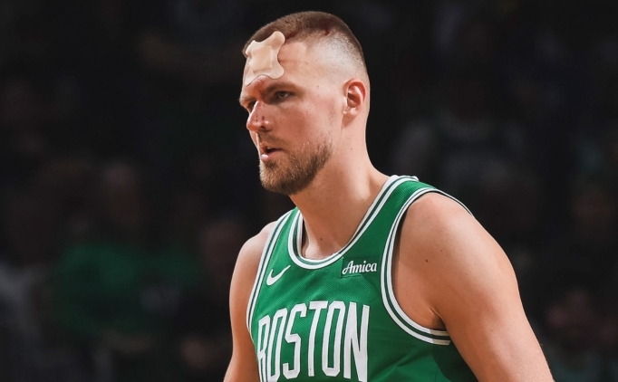Celtics, Kristaps Porzingis'i üç takımlı takasta Hawks'a gönderdi