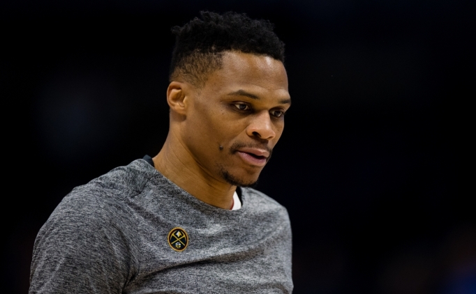 Russell Westbrook'un serbest oyuncu pazar� daral�yor