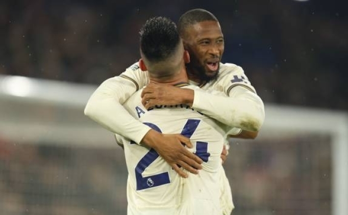 Everton, deplasmanda 2 golle güldü