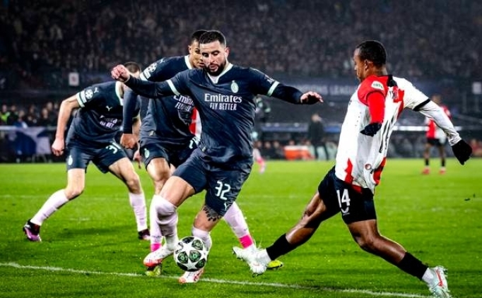 Şampiyonlar Ligi'nde kısır gece; 8 gol çıktı