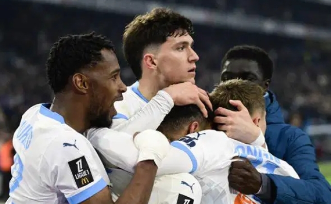 5 gollü maçta Lyon karşısında kazanan Marsilya!