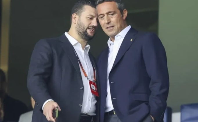 Fenerbah�e y�neticisi, Kabe-i �erif'ten payla�t�