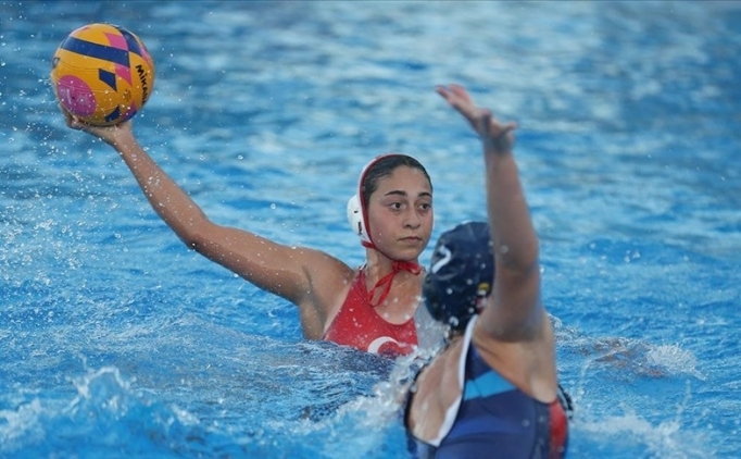 Avrupa 16 Ya� Alt� K�zlar Sutopu �ampiyonas�, �stanbul'da