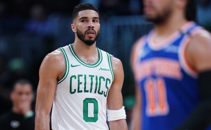 Tatum'dan �z ele�tiri: 'Bu playoff'ta k�t� oynuyorum, fark�nday�m'