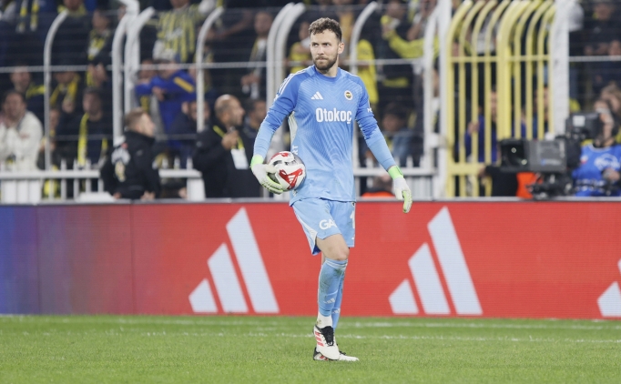 Fenerbah�e'de Tar�k �etin alk�� ald�: 'Art�k �rfan Can'�n �n�nde'