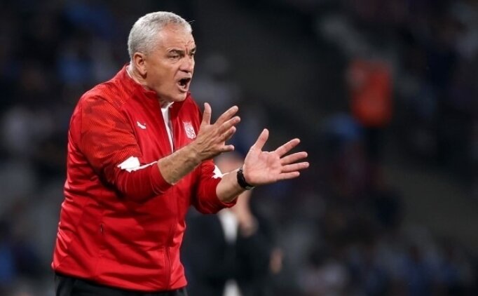 R�za �al�mbay, Sivasspor'a d�nd�!