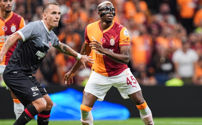 Victor Osimhen geri d�n�yor