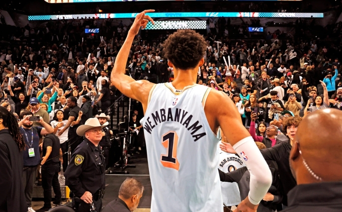 Wembanyama'dan Spurs taraftarlar�n� ate�lemek i�in yeni proje