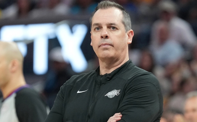 Frank Vogel, Mavericks'in teknik ekibine kat�ld�