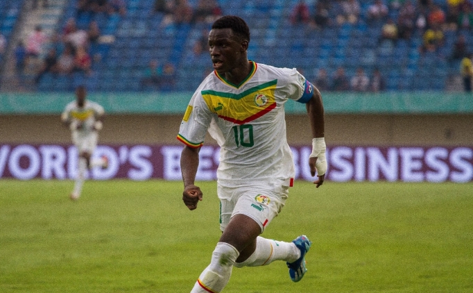 Amara Diouf transferinde duygusal detay: Babas�n�n vasiyeti!