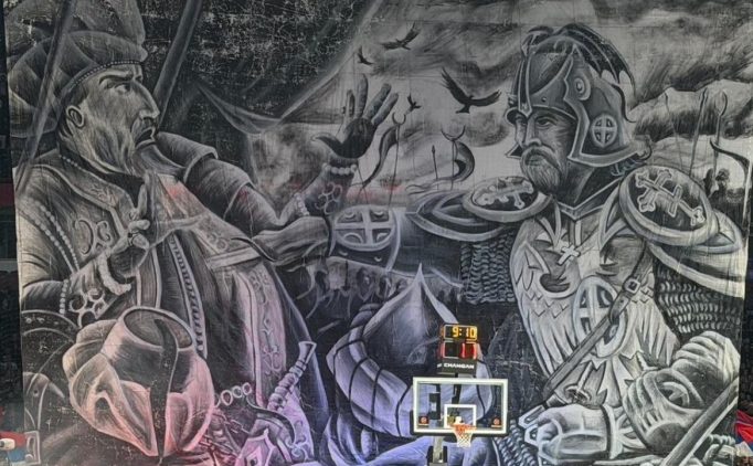 Partizan ma��ndaki skandal pankarta '40 bin avro' ceza