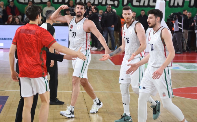 Karşıyaka, yabancısız ligde Galatasaray önünde