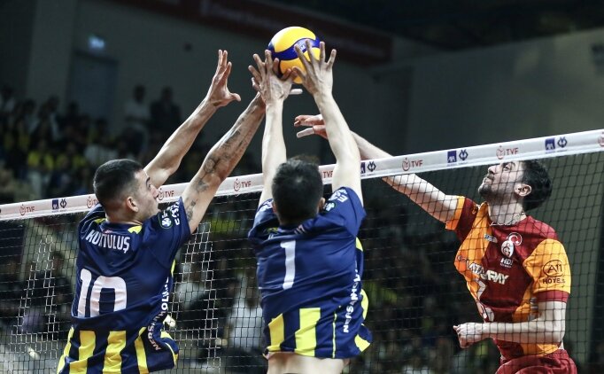 Erkekler AXA Sigorta Kupa Voley'de finalin ad� belli oldu!