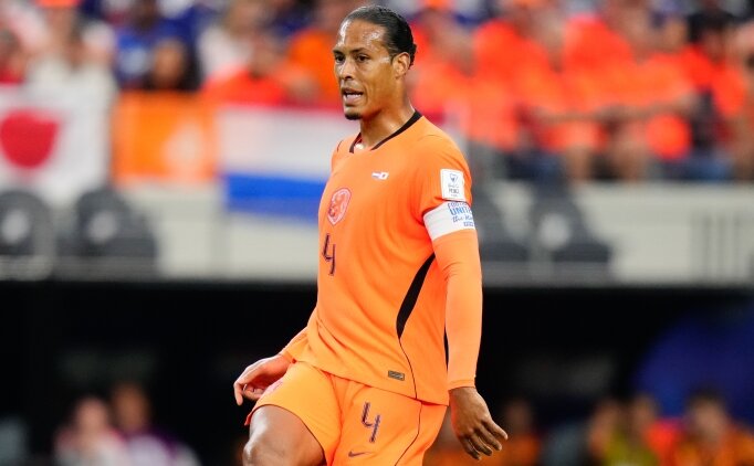 Van Dijk: 