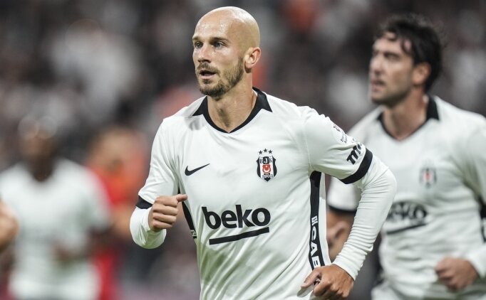 Fenerbahçe'nin belalısı Cerny!