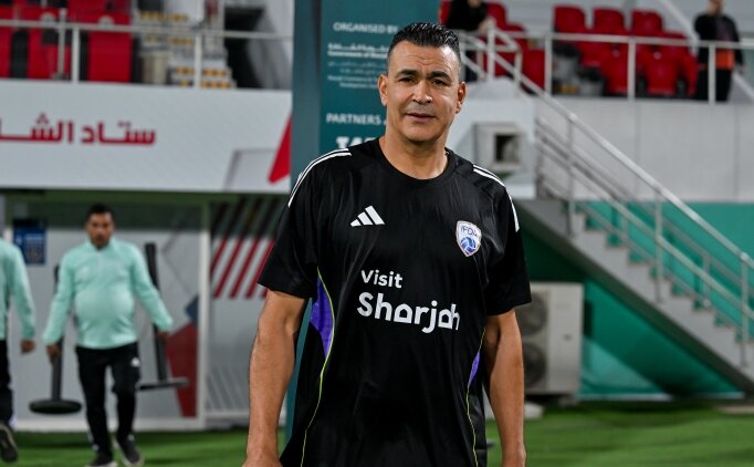 D�nya Kupas� tarihinin en ya�l� futbolcusu El-Hadary