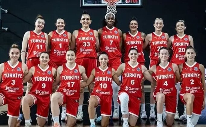 Kad�n Basketbol Tak�m�'m�z�n 12 ki�ilik aday kadrosu belli oldu