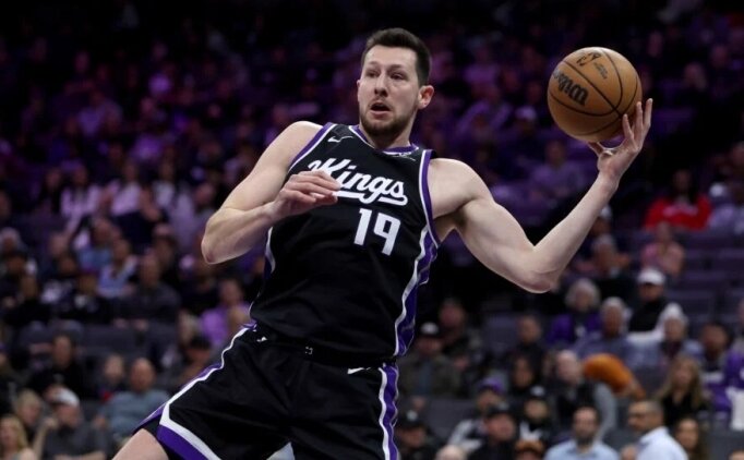 Knicks'in gündeminde John Konchar ve Drew Eubanks var