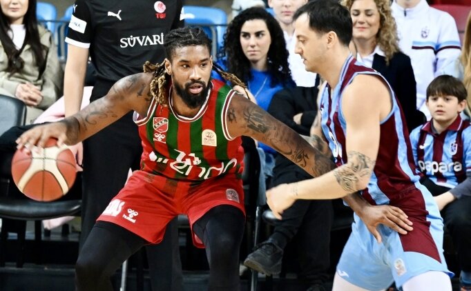 Kar��yaka'da k�t� gidi�at s�r�yor; ad�m ad�m bir alt lige...